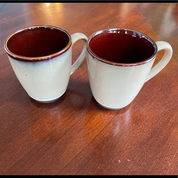 Earthenware Mug - Picture 3 of 5